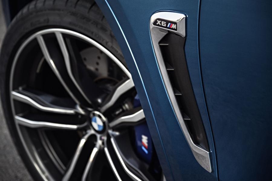  BMW X6 M 2015 года  (фото 11 из 30)